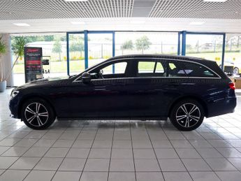 Mercedes-Benz E Class 2.0 E220 D Sport G-tronic +