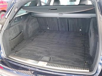 Mercedes-Benz E Class 2.0 E220 D Sport G-tronic +