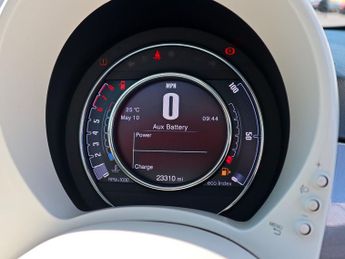 Fiat 500 1.0 Dolcevita Plus MHEV