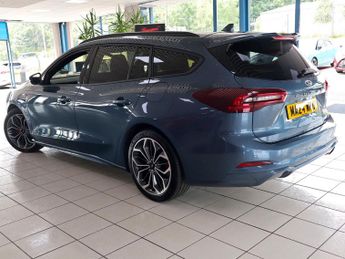 Ford Focus 1.0 ST-Line X EcoBoost MHEV