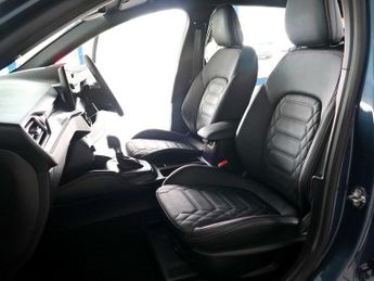 Ford Focus 1.0 ST-Line X EcoBoost MHEV