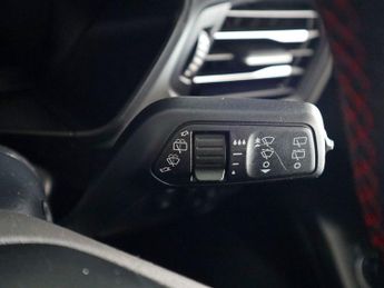 Ford Focus 1.0 ST-Line X EcoBoost MHEV