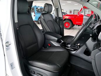 Hyundai Santa Fe 2.2 Endurance Edition Blue Drive CRDi 4wd