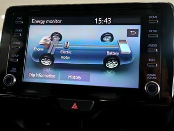 Toyota Yaris 1.5 Design VVT-h