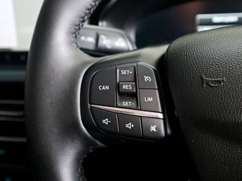 Ford Focus 1.0 Active X EcoBoost MHEV