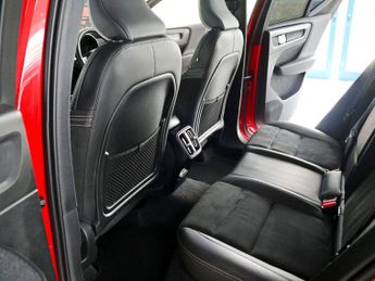 Volvo XC40 1.5 R-Design T3 Auto