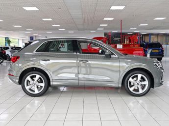 Audi Q3 1.5 Sport 35 Cod TFSI S-tronic