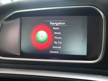 Volvo V40 1.5 R-Design Nav Plus T3