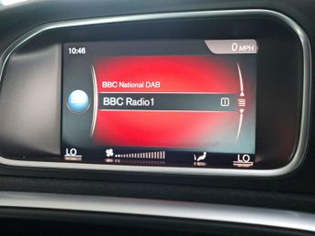 Volvo V40 1.5 R-Design Nav Plus T3