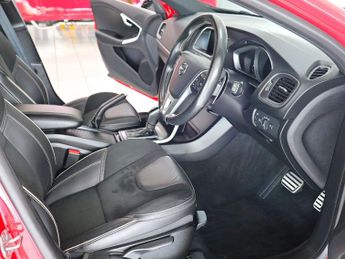 Volvo V40 1.5 R-Design Nav Plus T3