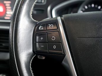 Volvo V40 1.5 R-Design Nav Plus T3