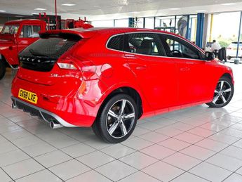 Volvo V40 1.5 R-Design Nav Plus T3