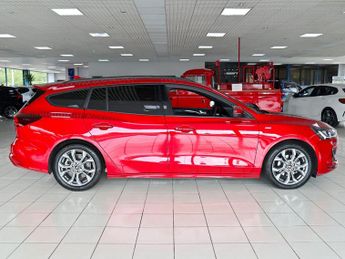 Ford Focus 1.0 ST-Line EcoBoost MHEV