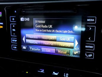 Toyota Auris 1.8 Business Edition Tss Hybrid VVT-i
