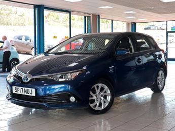 Toyota Auris 1.8 Business Edition Tss Hybrid VVT-i