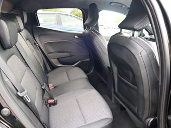 Renault Clio 1.6 Techno E-tech