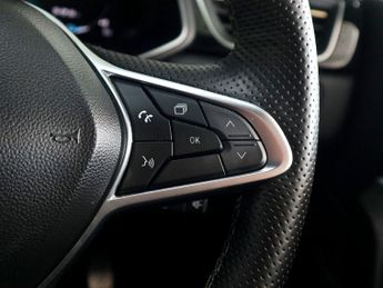 Renault Captur 1.6 E-tech Engineered
