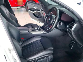 BMW 3 Series 2.0 320i M Sport