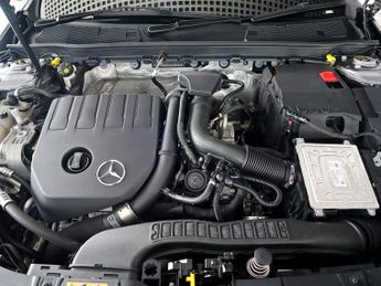 Mercedes-Benz CLA Class 1.3 Cla 180 AMG Line Shooting Brake 7g-dct