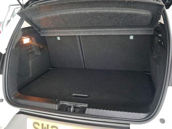 Renault Captur 1.6 Techno E-tech