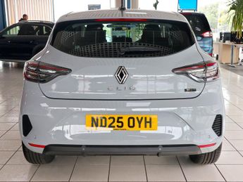 Renault Clio 1.6 Evolution E-tech