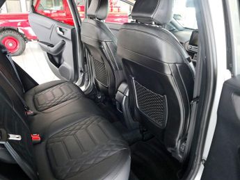 Ford Puma 1.0 ST-Line Vignale MHEV