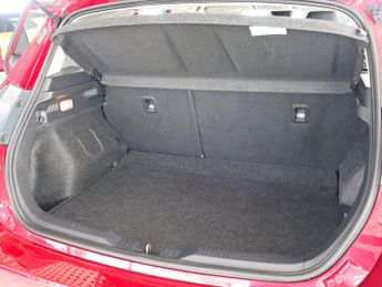 Toyota Auris 1.8 Icon Tech VVT-h