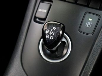 Toyota Auris 1.8 Icon Tech VVT-h