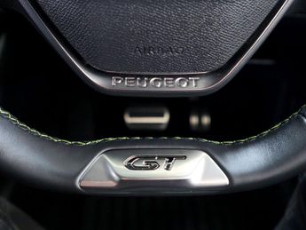 Peugeot 208 1.2 Gt Puretech