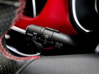 MG HS 1.5 Exclusive T-GDi Plug In Hybrid