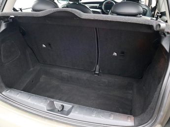 Mini Hatch 1.5 Cooper Exclusive Steptronic
