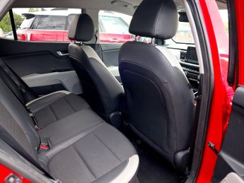 Kia Stonic 1.0 Connect T-GDi MHEV