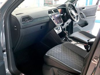 Volkswagen Tiguan 1.5 R-line TSI Dsg