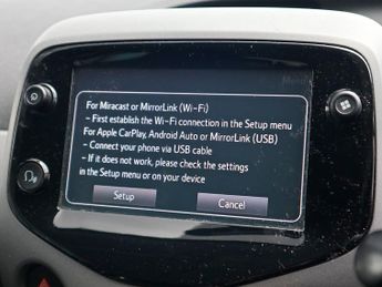 Toyota Aygo 1.0 X-play VVT-i X-shift