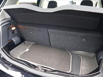 Volkswagen Up 1.0 By Beats Asg