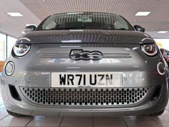 Fiat 500E  La Prima Cabrio 42kwh