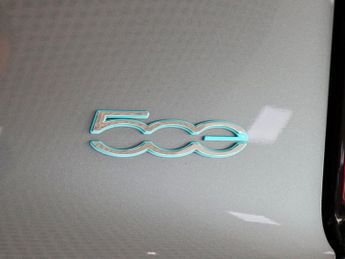 Fiat 500E  La Prima Cabrio 42kwh