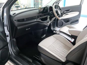Fiat 500E  La Prima Cabrio 42kwh