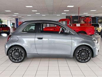 Fiat 500E  La Prima Cabrio 42kwh