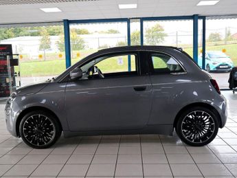 Fiat 500E  La Prima Cabrio 42kwh