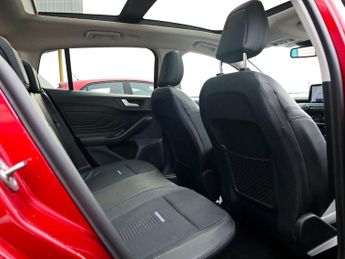 Ford Focus 1.5 Active X Ecoblue