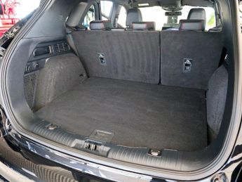 Ford Kuga 2.5 ST-Line X Duratec Hybrid