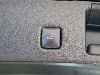 Ford Kuga 2.5 ST-Line X Duratec Hybrid
