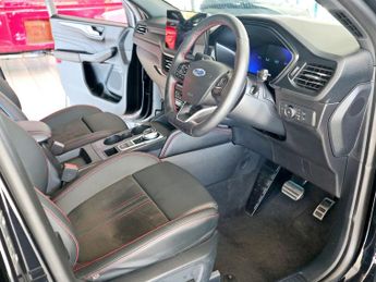 Ford Kuga 2.5 ST-Line X Duratec Hybrid