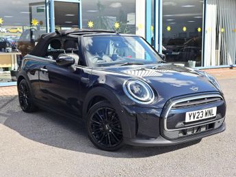 MINI Convertible 1.5 Cooper Exclusive Steptronic
