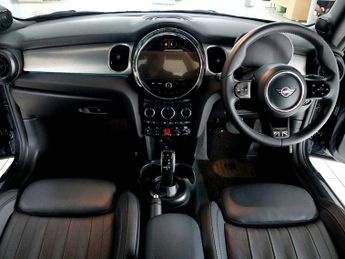 Mini Convertible 1.5 Cooper Exclusive Steptronic