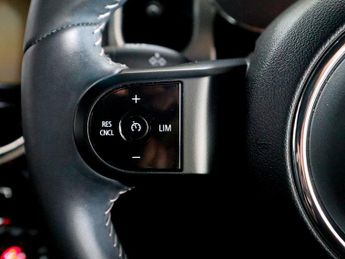 Mini Convertible 1.5 Cooper Exclusive Steptronic