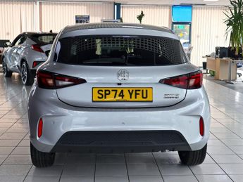 MG MG3 1.5 Trophy Hybrid+