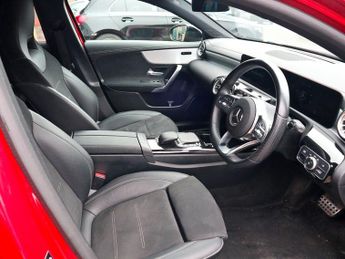 Mercedes-Benz A Class 1.3 A200 AMG Line Edition Executive 7g-dct