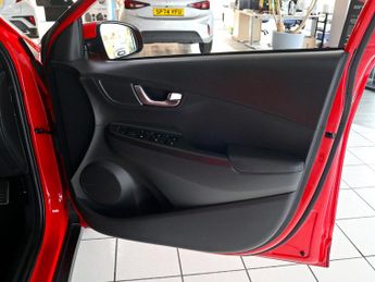 Hyundai Kona  Premium 64kwh Ev